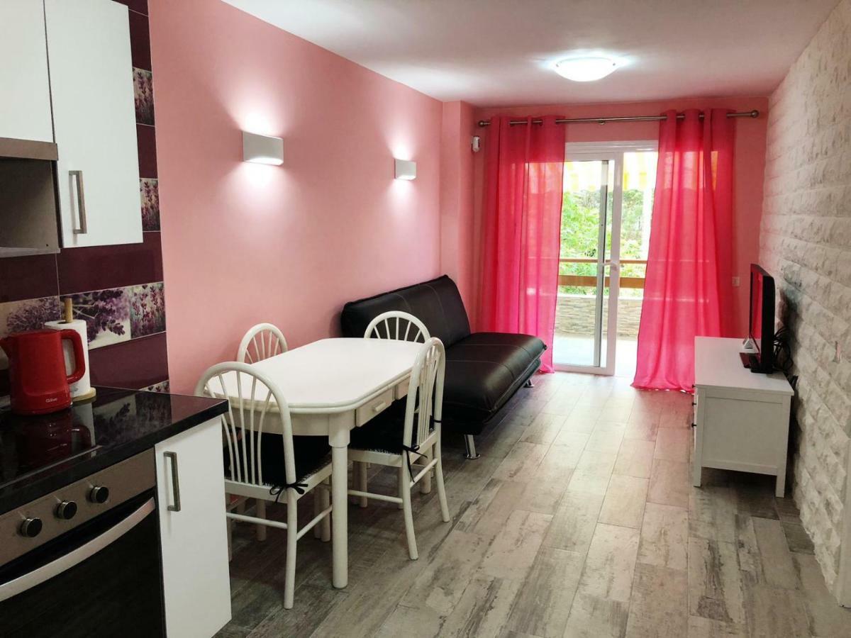 Lovely 1-Bedroom Apartment With A Big Terrace, Las Americas, Tenerife Arona  Eksteriør billede