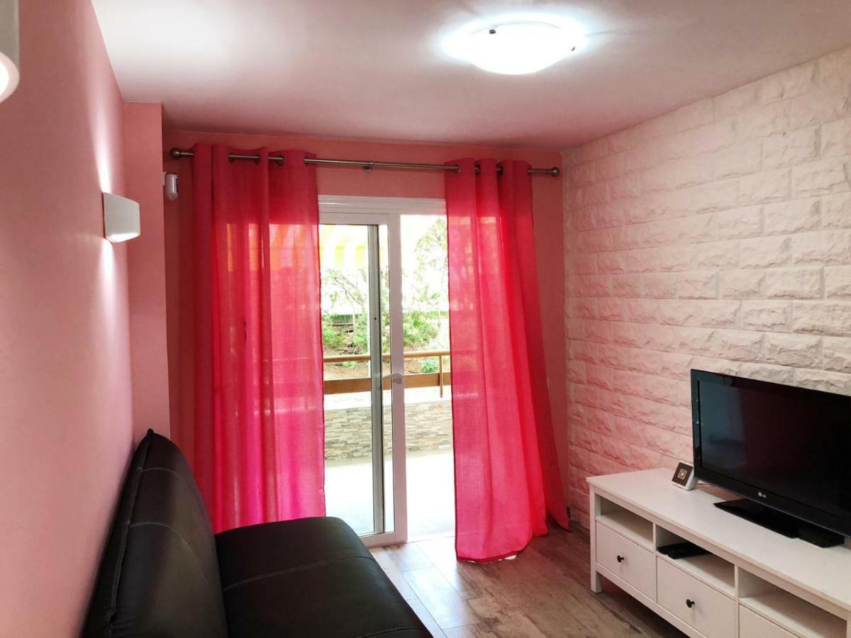 Lovely 1-Bedroom Apartment With A Big Terrace, Las Americas, Tenerife Arona  Eksteriør billede